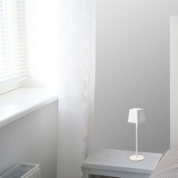 Лампа настольная аккумуляторная Cozy в скандинавском стиле 5 Вт 5200mA 2402 Белая, мощный, аккумуляторный, светодиодное освещение Jam54414558/1 фото